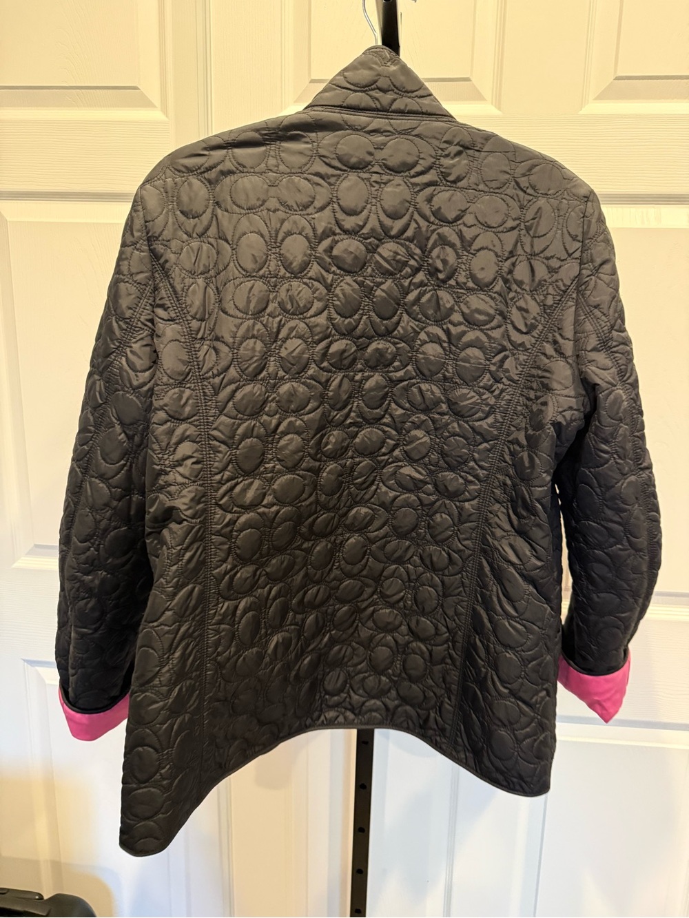 Coach logo women’s jacket black with pink lining & rolled sleeves size XL - Picture 6 of 6